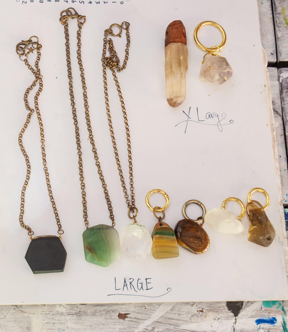 CRYSTAL QUARTZ X-Large