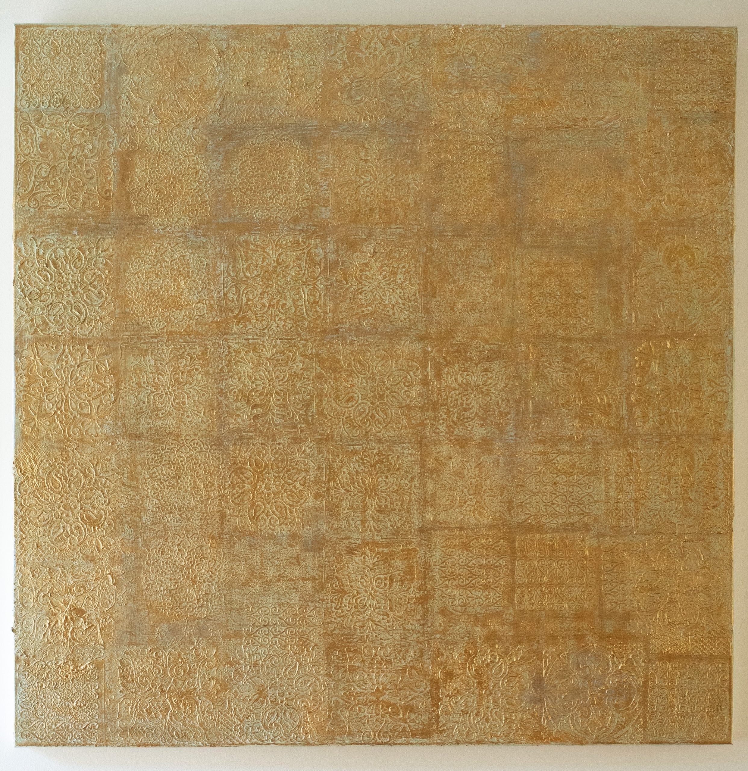 GOLDY CHATEAU LOVE - <b><span class="sold">SOLD</span></b>