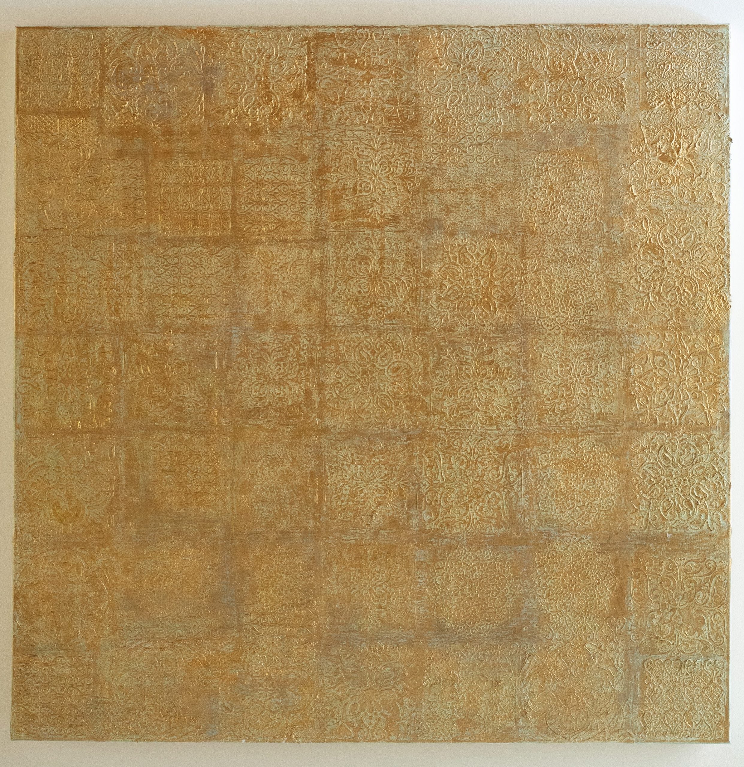 GOLDY CHATEAU LOVE - <b><span class="sold">SOLD</span></b>
